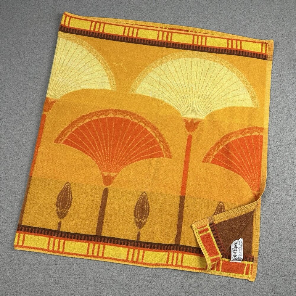 Vtg Core d’Azur Beach Towel Retro Palm Fan Leaf Egyptian Orange Yellow 29x52”